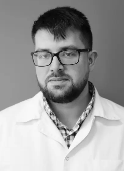 Md. DENISS LUKJANČIKS
