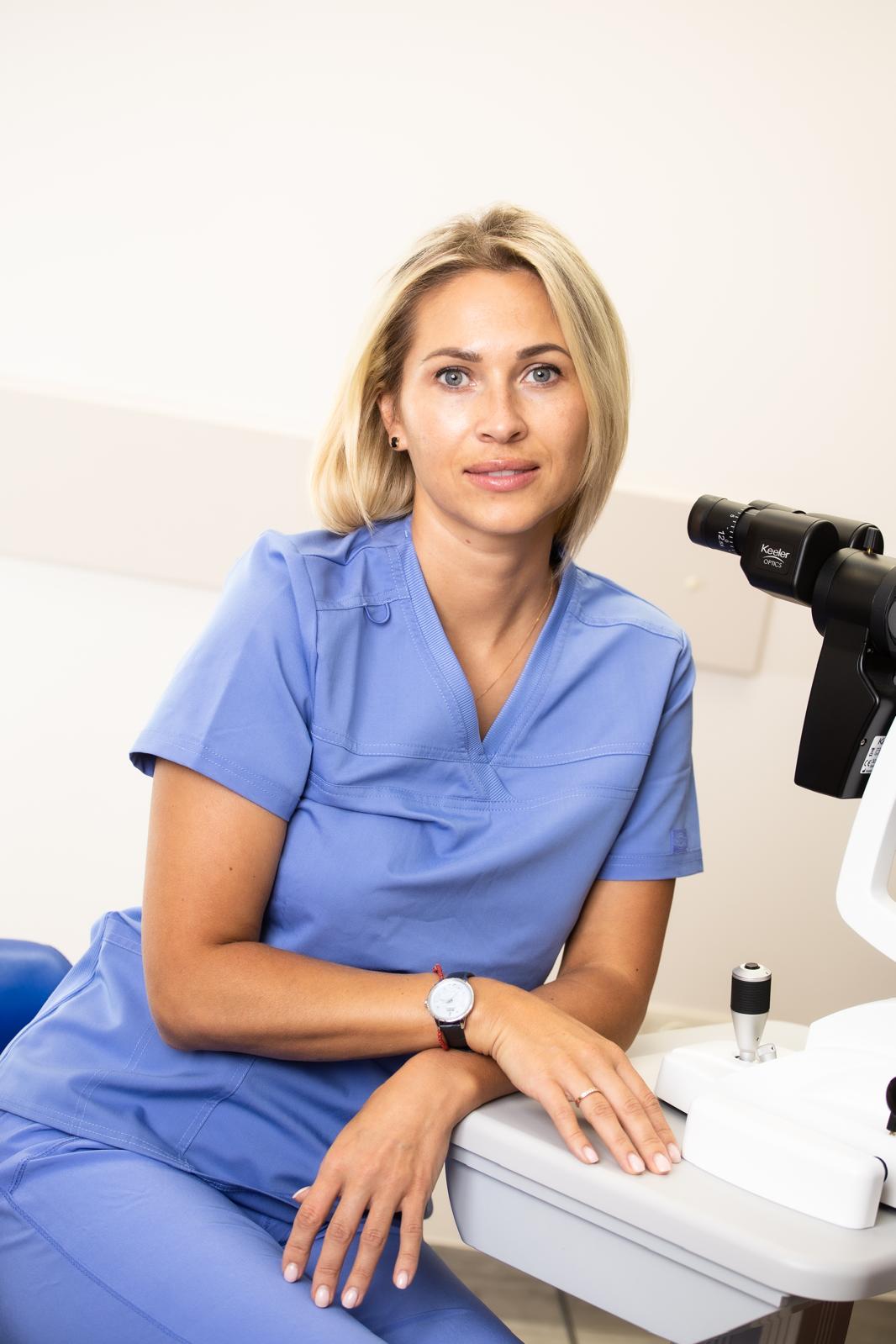 Md. IRINA TRAVKOVA